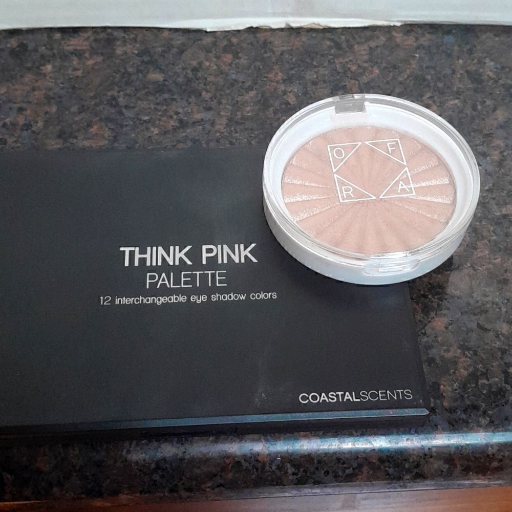 2 Cosmetics...Offra and Coastal Scents...EUC